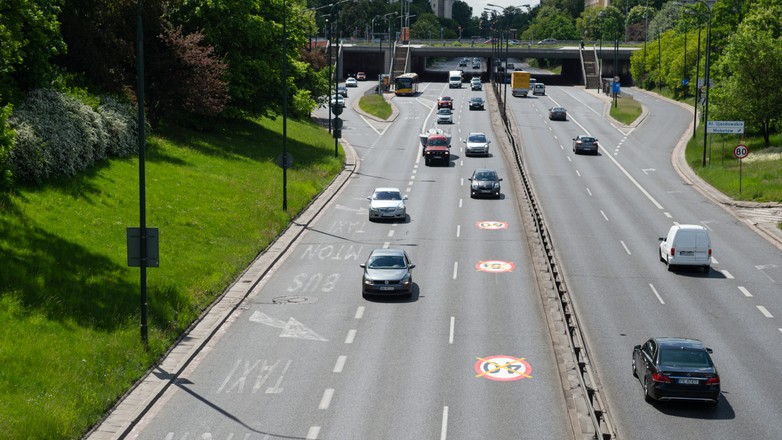 Warszawę czeka paraliż komunikacyjny – Ograniczenia i remont Trasy Łazienkowskiej