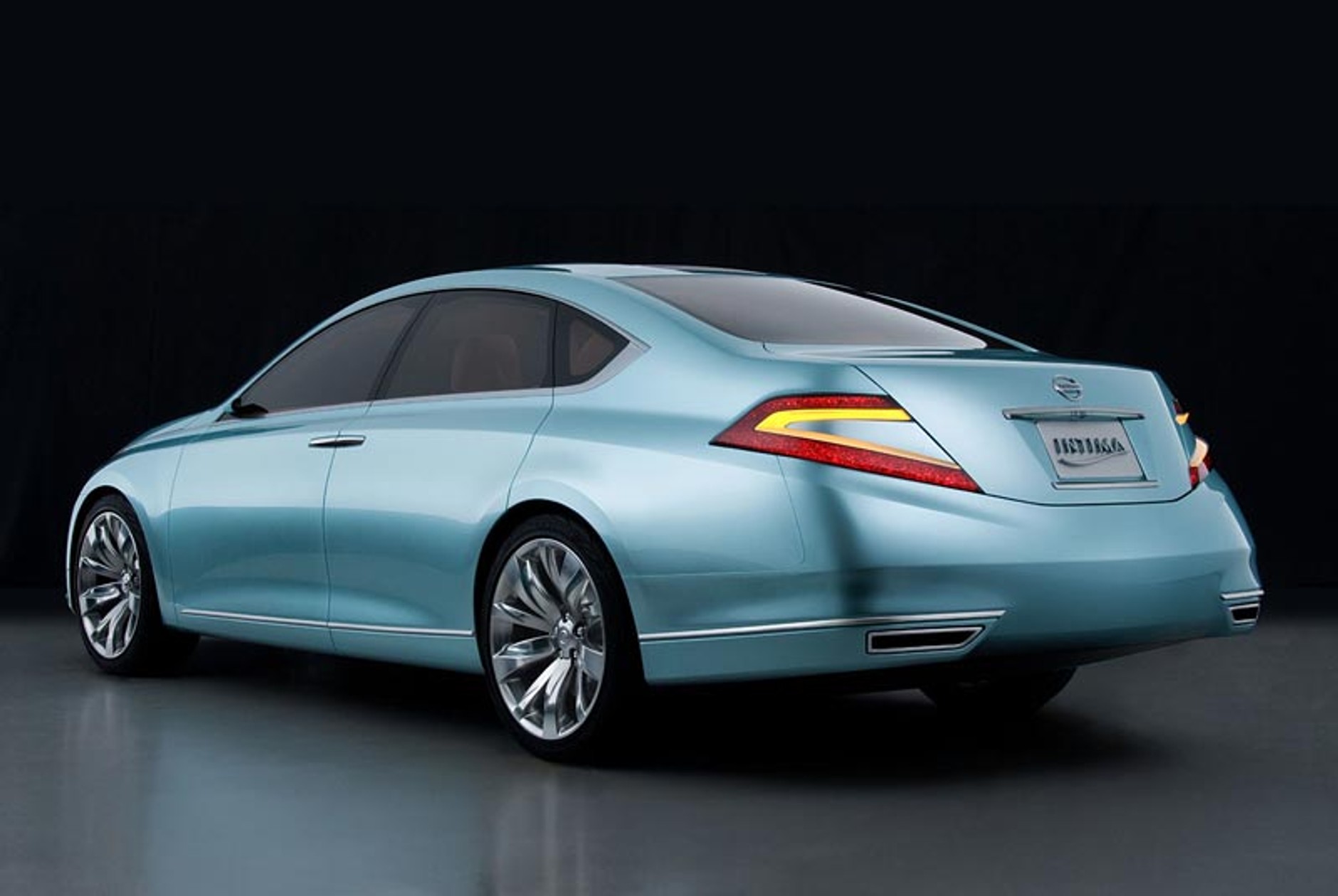 Tokio Motor Show 2007: Nissan Intima – przyszłość luksusowego transportu