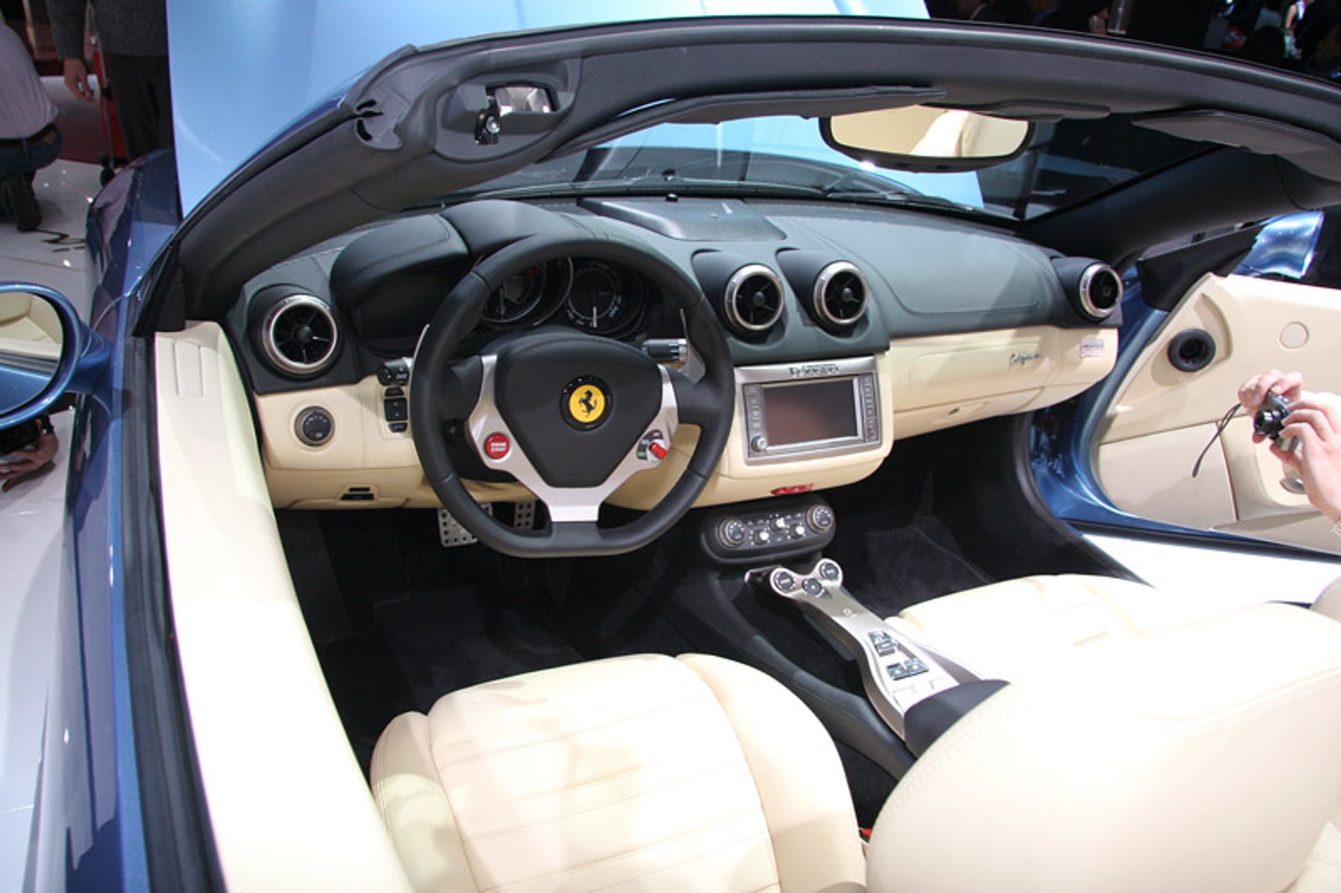 Terminy salonów samochodowych w 2009 roku