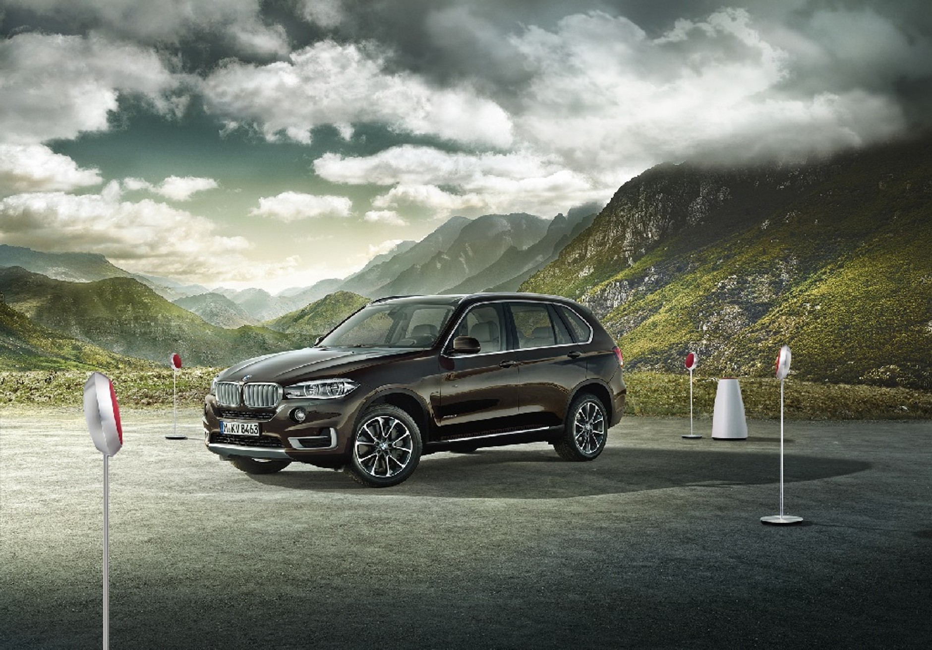 Bang &amp; Olufsen nie będzie jedynym nagłośnieniem w X5.