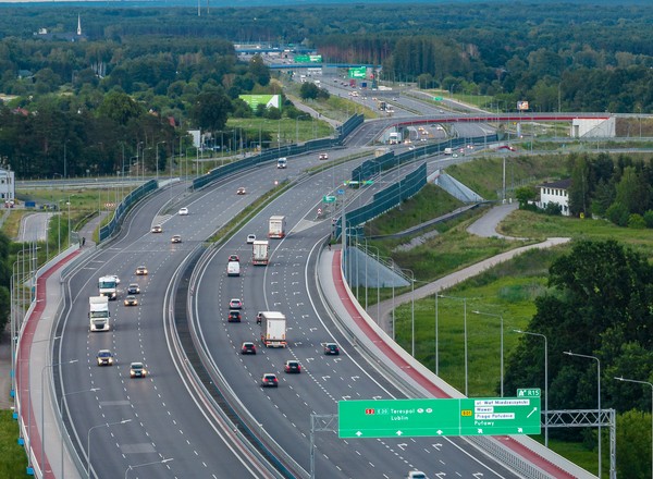 GDDKiA: W Polsce 13,5 proc. dróg jest w złym stanie. Czy to dużo?