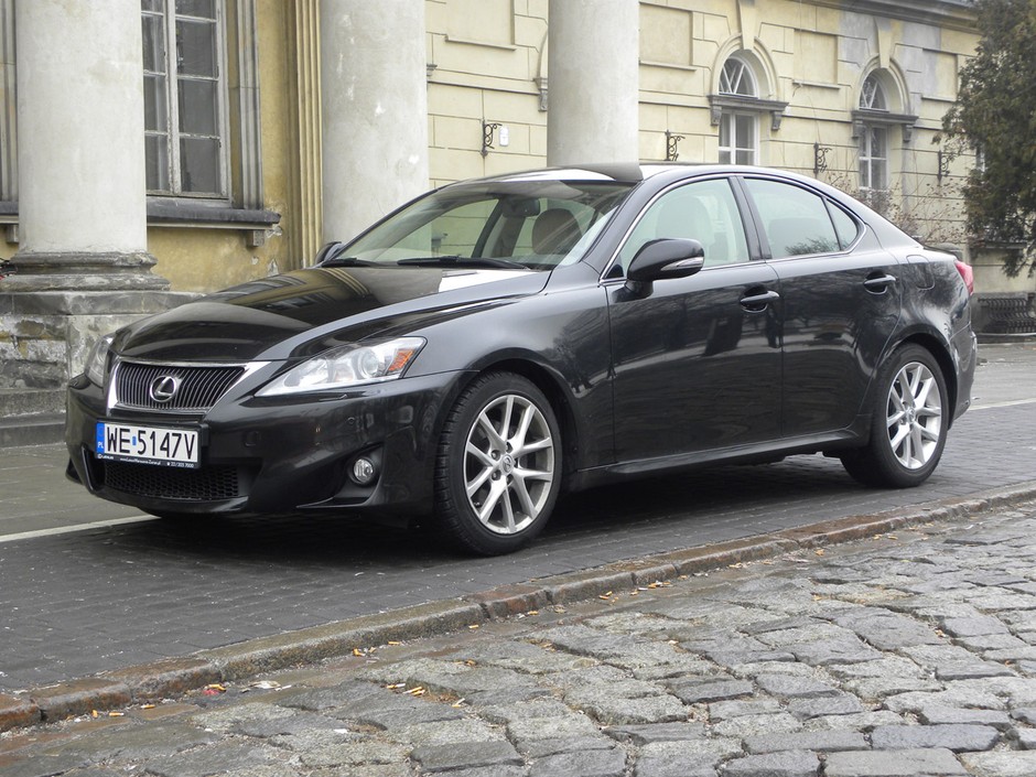 Lexus IS 250: Nadal w formie?