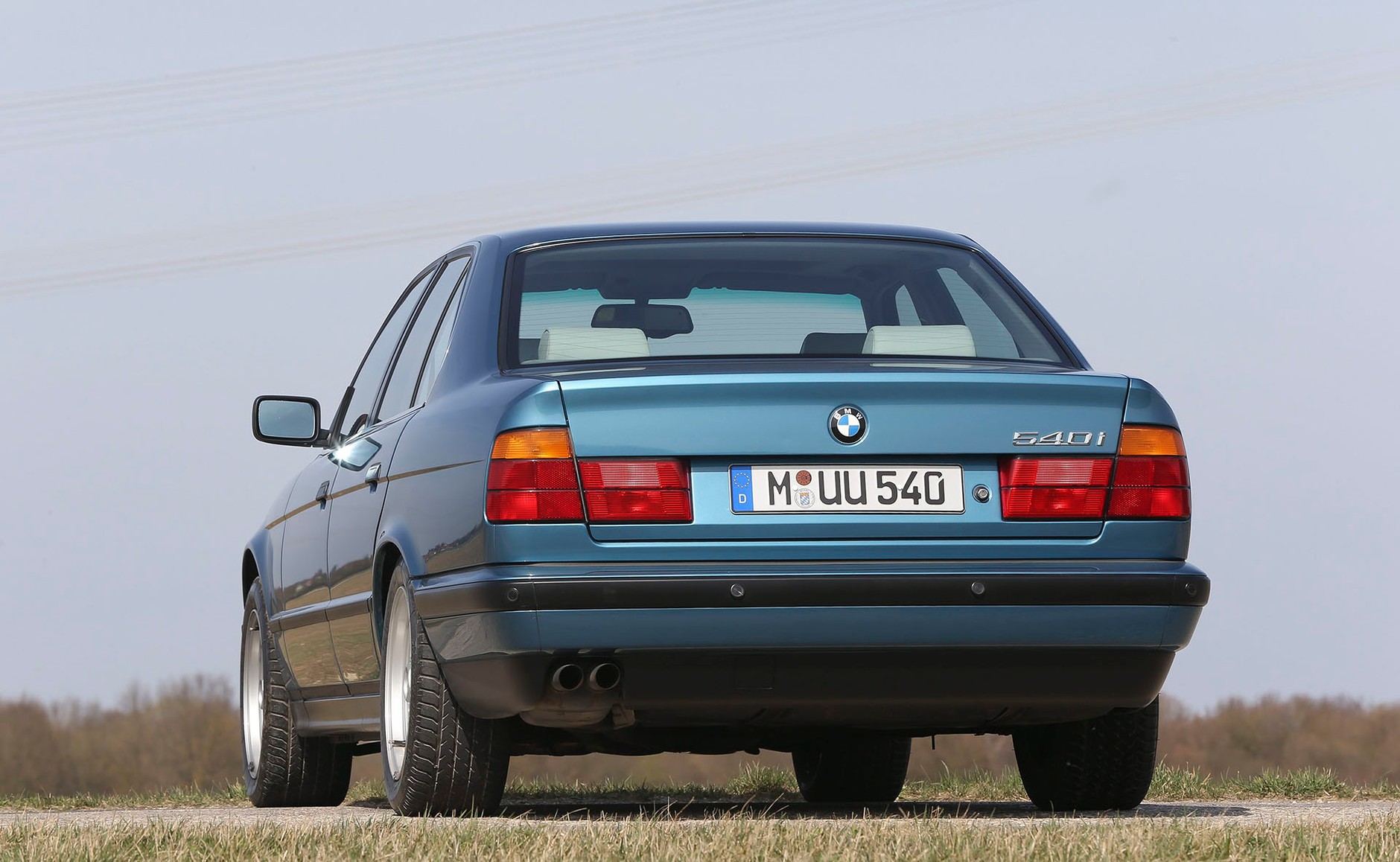 BMW 540i - niepozorne tylko z wyglądu