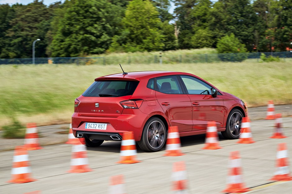 Spokojnie, to tylko zabawa! Porównanie: Fiesta, Mini, Ibiza i Swift z mocnymi benzyniakami