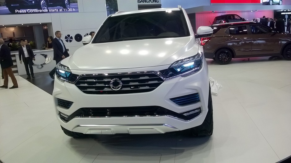 SsangYong LIV-2
