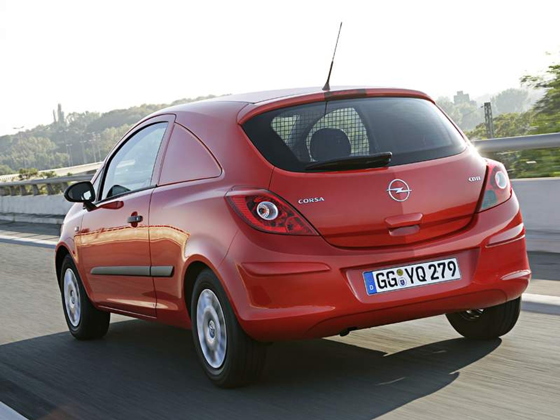 Opel: Corsavan w Brukseli!