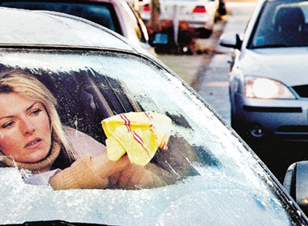 Jak jeździć zimą? 8 praktycznych porad, oraz lekcje wideo - Jak opanować poślizg