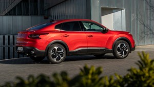 Citroen C4 X. Jak jeździ ten stylistyczny eksperyment?