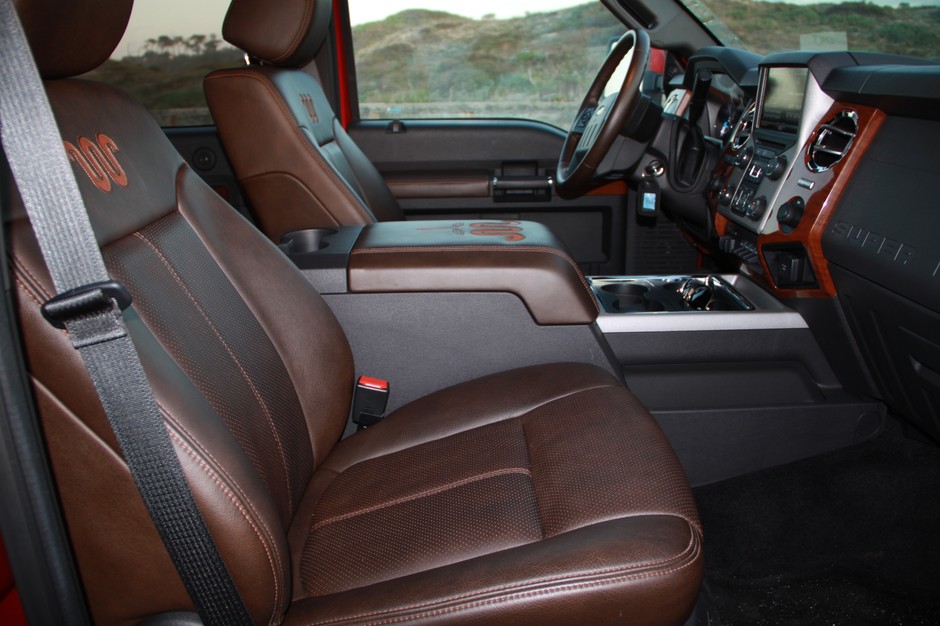 Ford F-350 Super Duty King Ranch