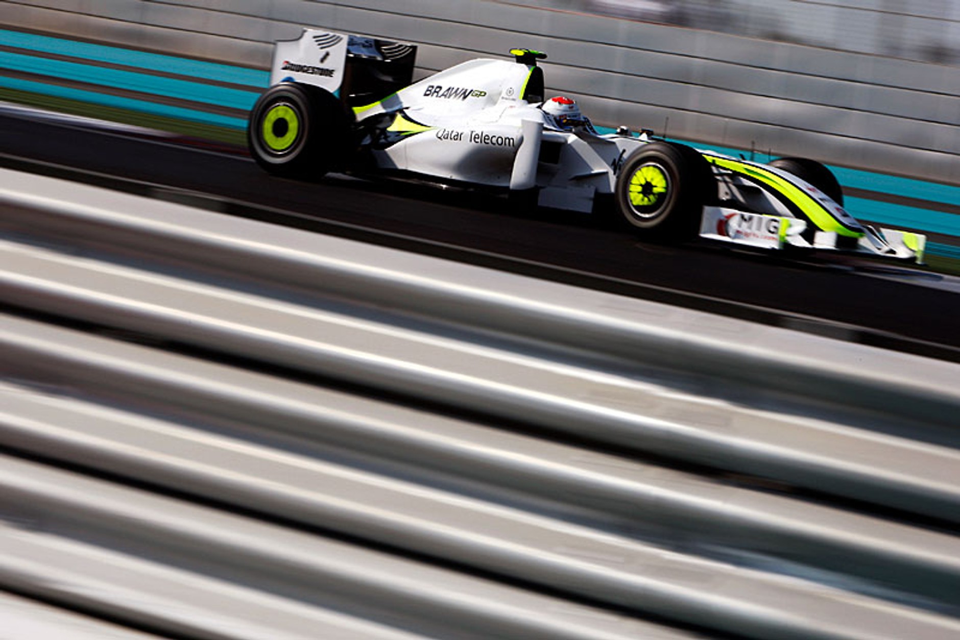 Grand Prix Abu Zabi 2009: czas pożegnań i rozstań (fotogaleria)