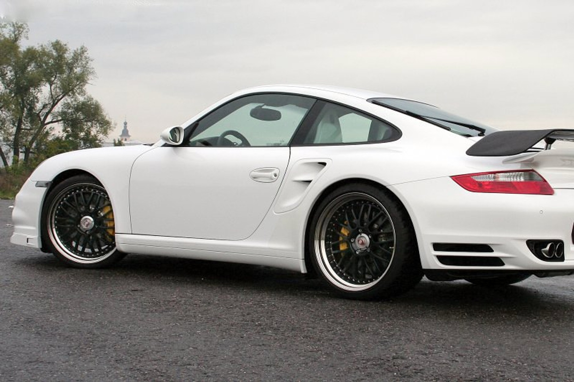 Cargraphic 911 Turbo: cztery poziomy nirwany