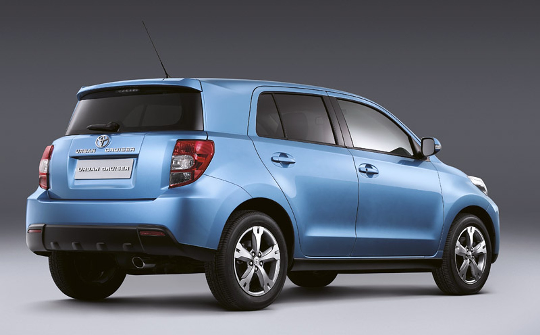 Paryż 2008: Toyota Urban Cruiser – miejski crossover z napędem 4x4 i nowym silnikiem 1,33 Dual VVT-i