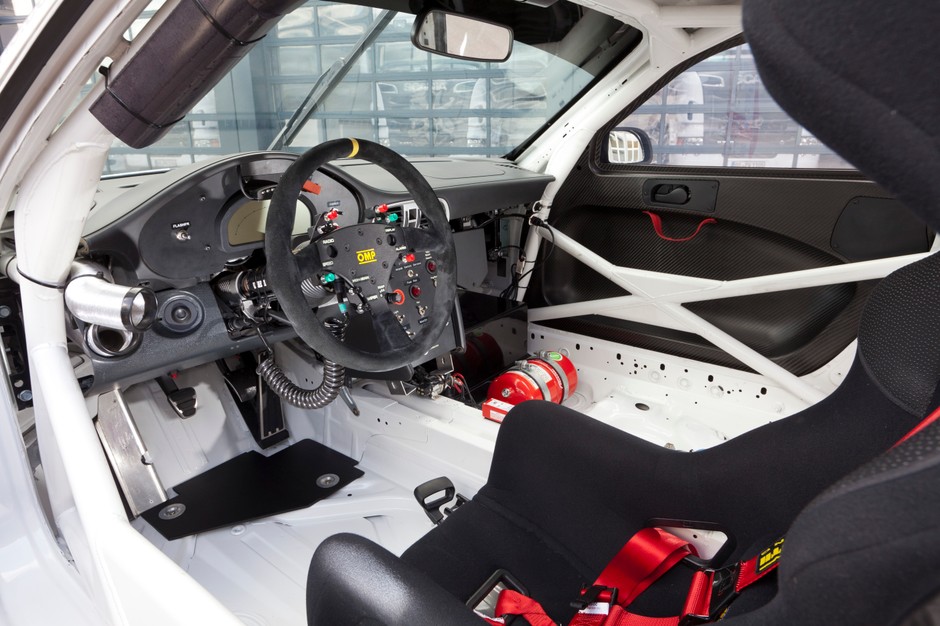 Porsche 911 GT3 R: ekstremalna 911