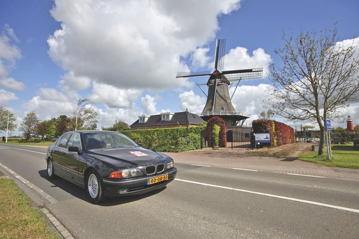 1. BMW