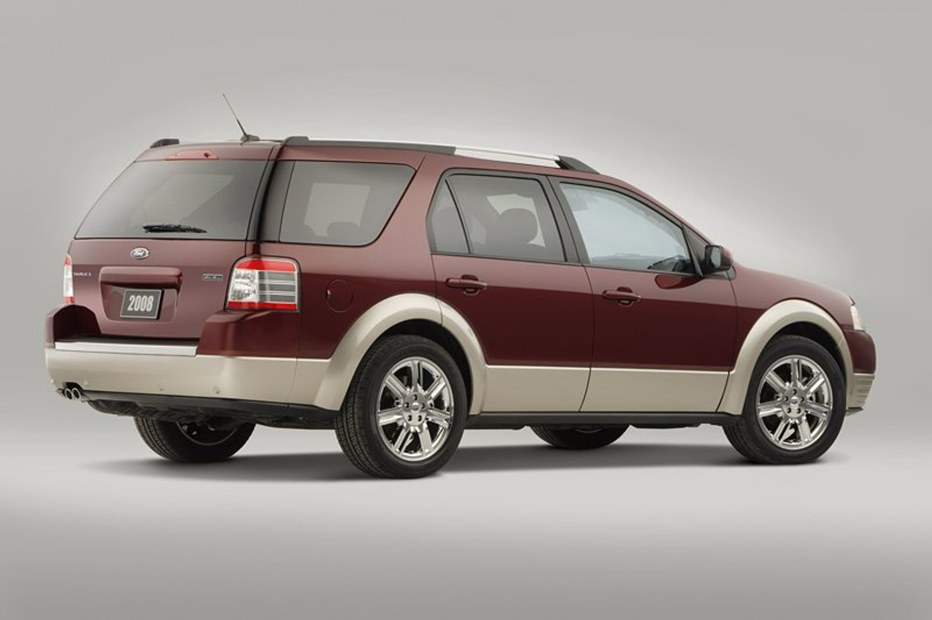 Ford Taurus X 2008: amerykański harcerz