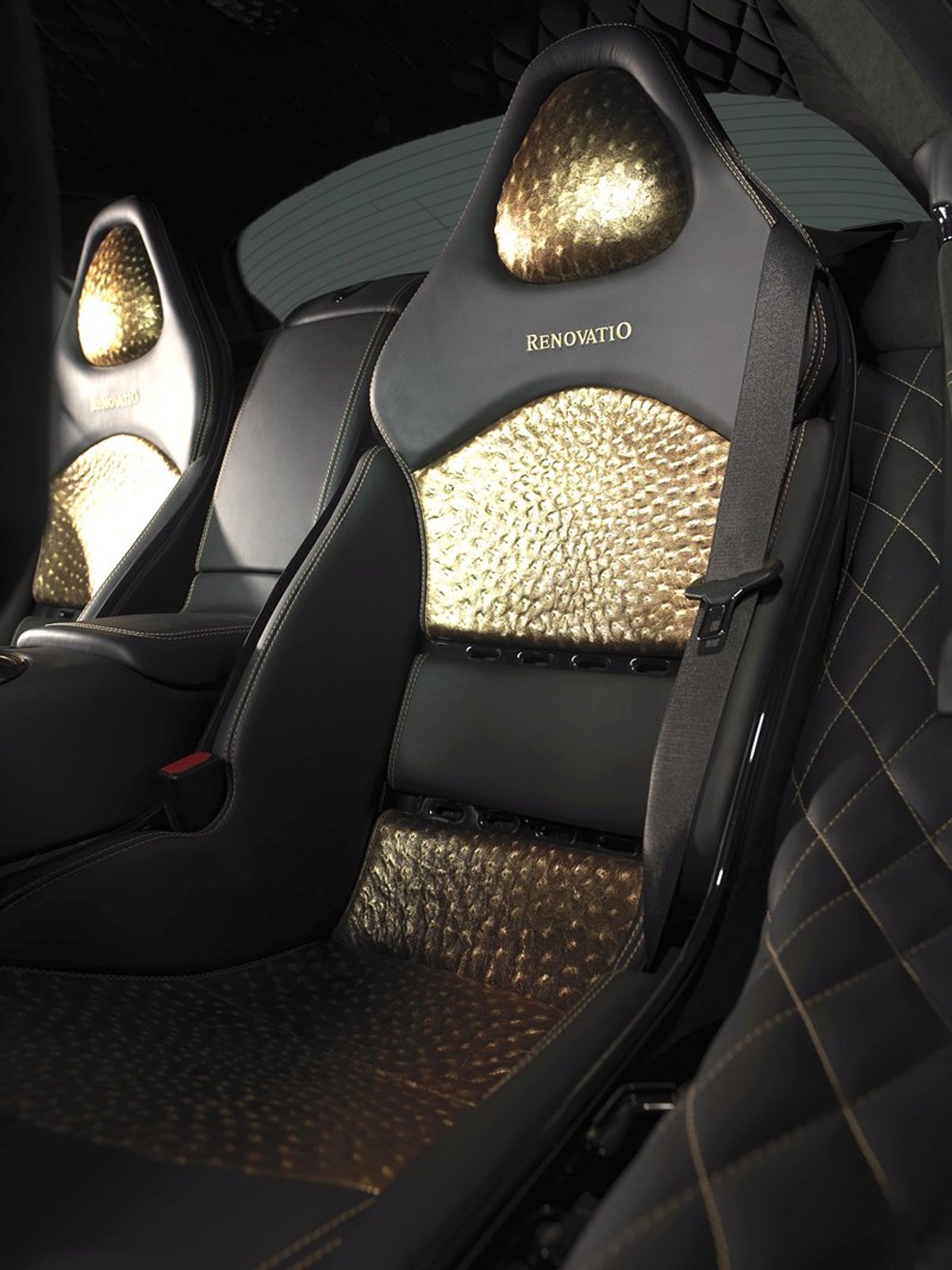 Mansory Renovatio – SLR prawie ze złota (+ tapety)