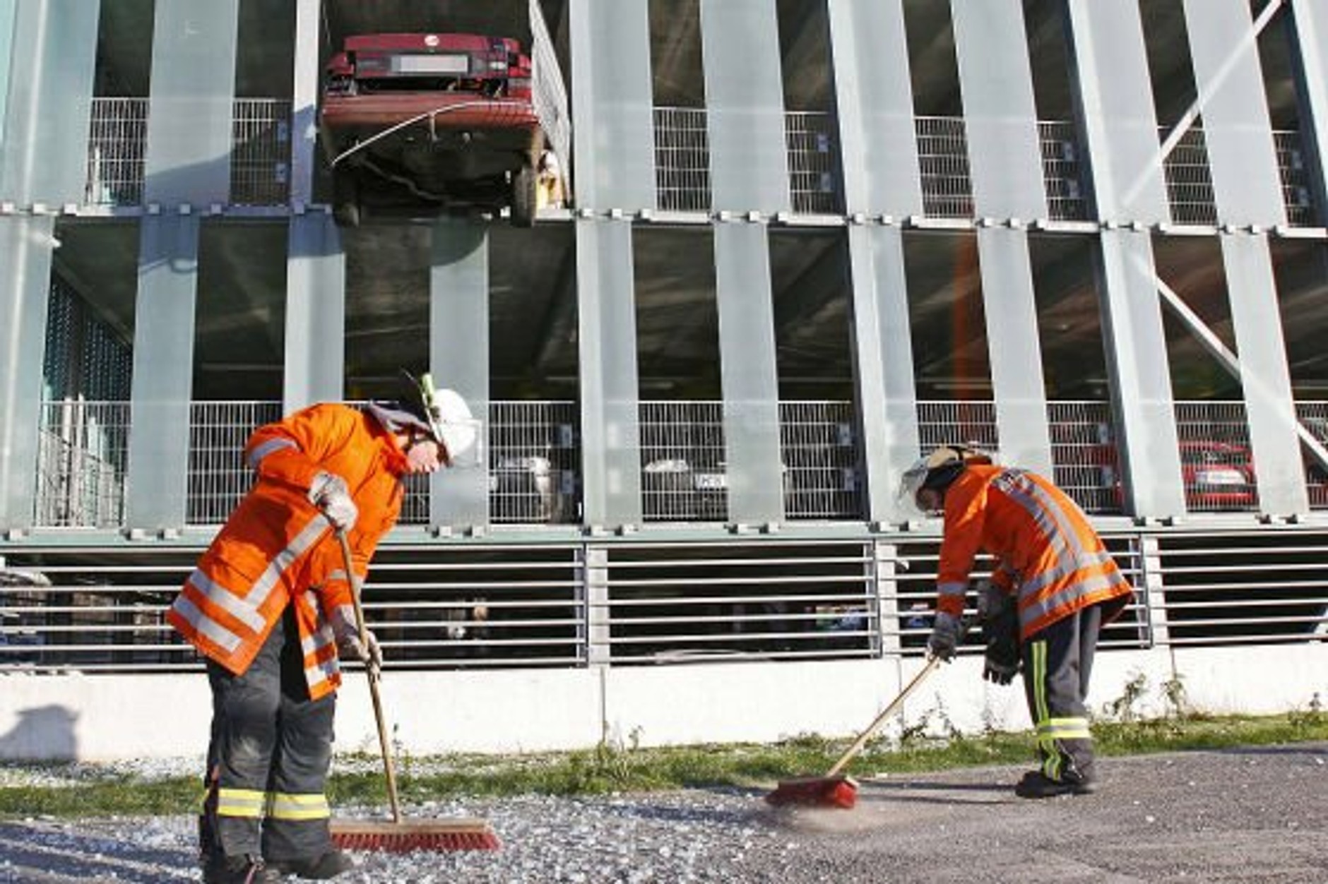 Najdziwniejsze wypadki dziwnych samochodów.