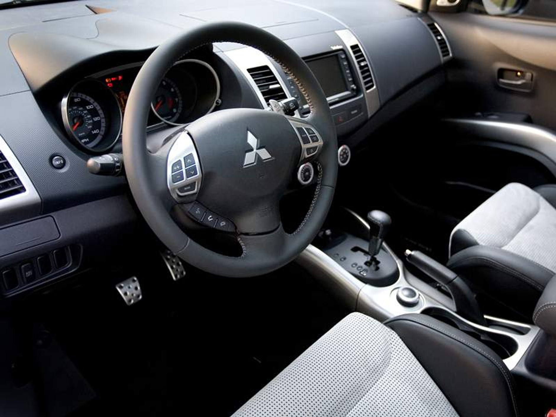 SEMA 2006: Mitsubishi Evolander