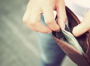 Opłata paliwowa odrzucona, ale to nie koniec podwyżek w 2017 roku!
