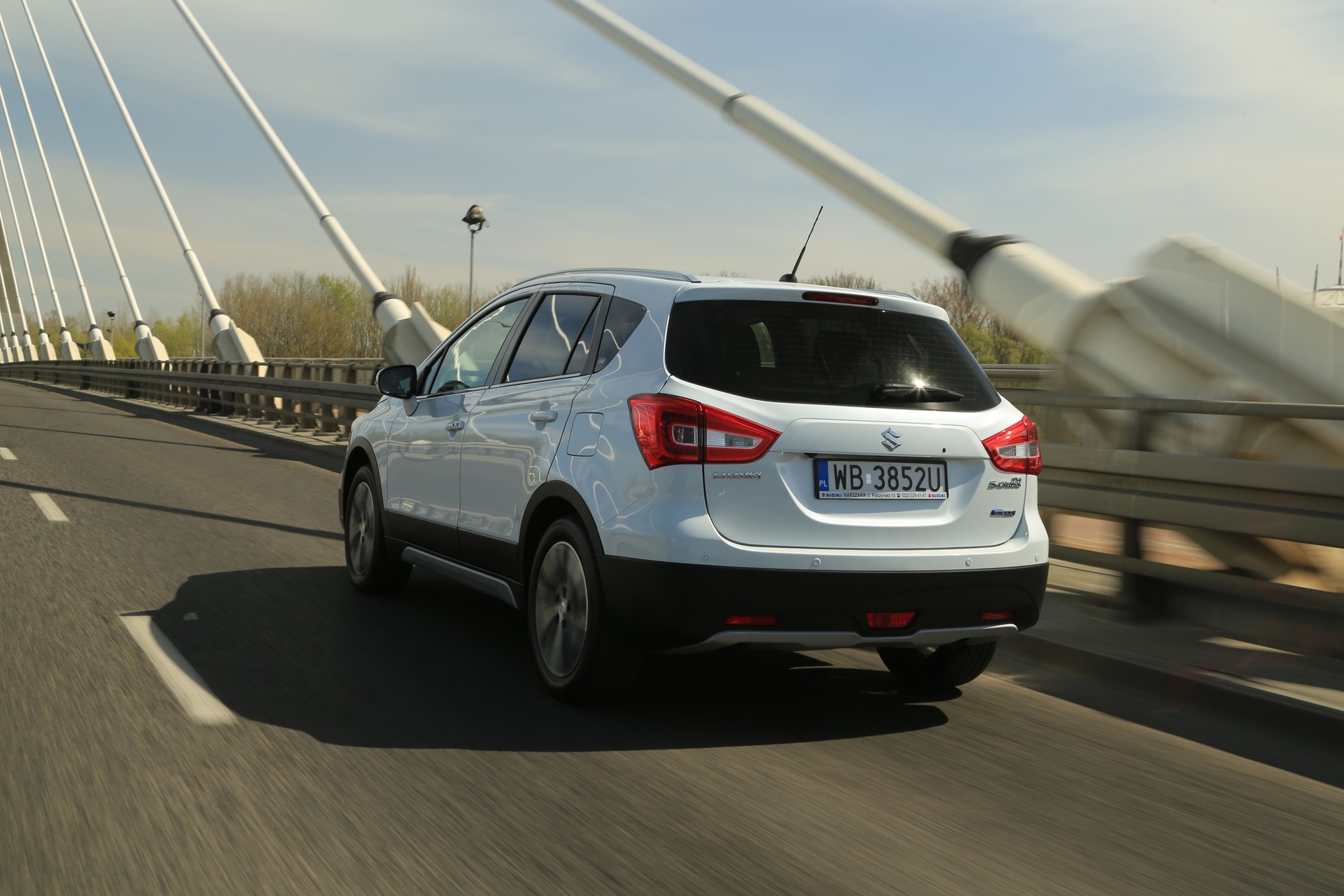 SX4 S-Cross Hybrid 1.4 BOOSTERJET 2WD 6MT