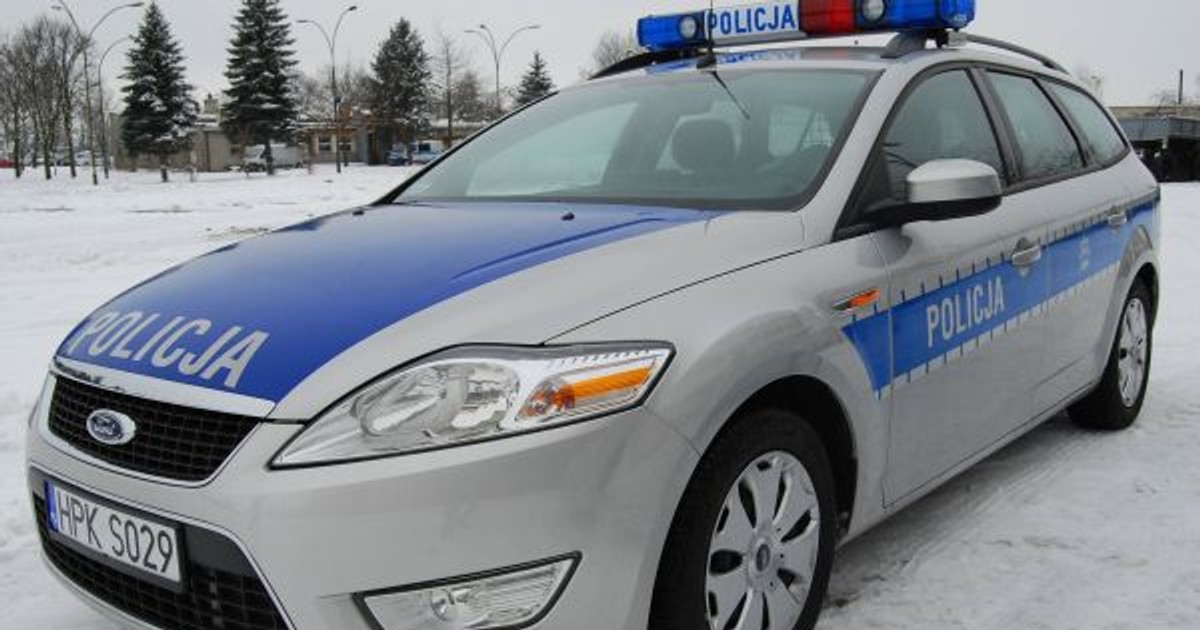 Policyjny Ford Mondeo