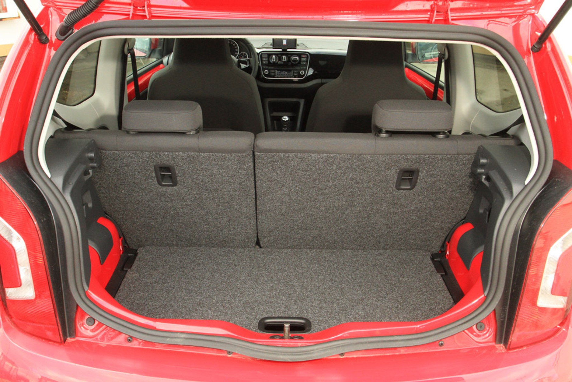 VW UP! kontra nowy Fiat Panda: kto zostanie królem miasta?