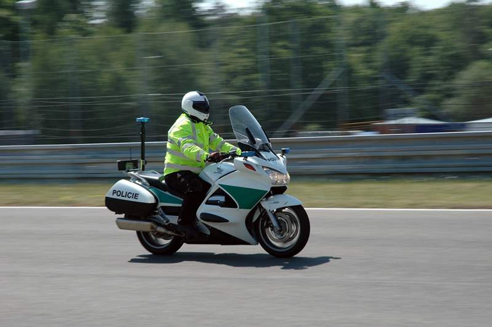 Supermoto Honda Days: nowy CBR600RR na torze