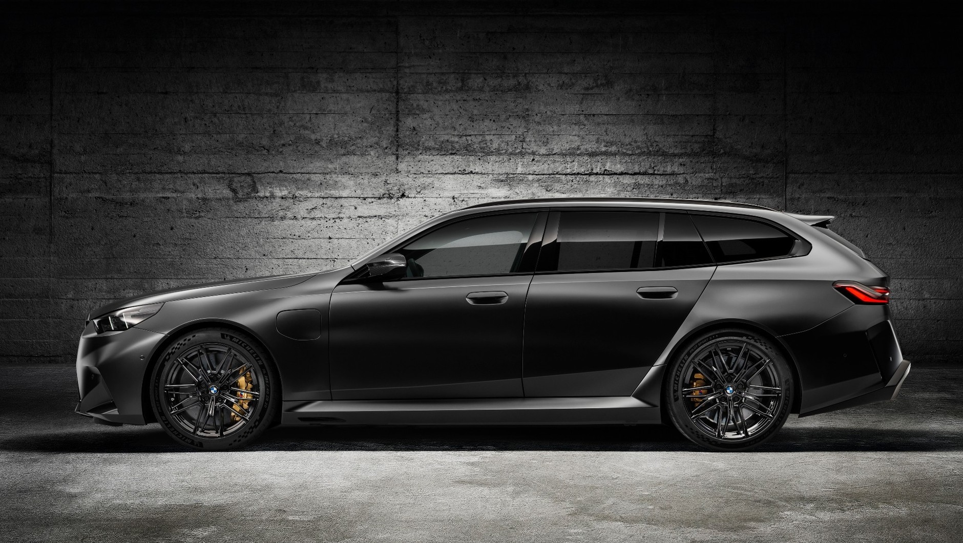 2025 BMW M5 Touring