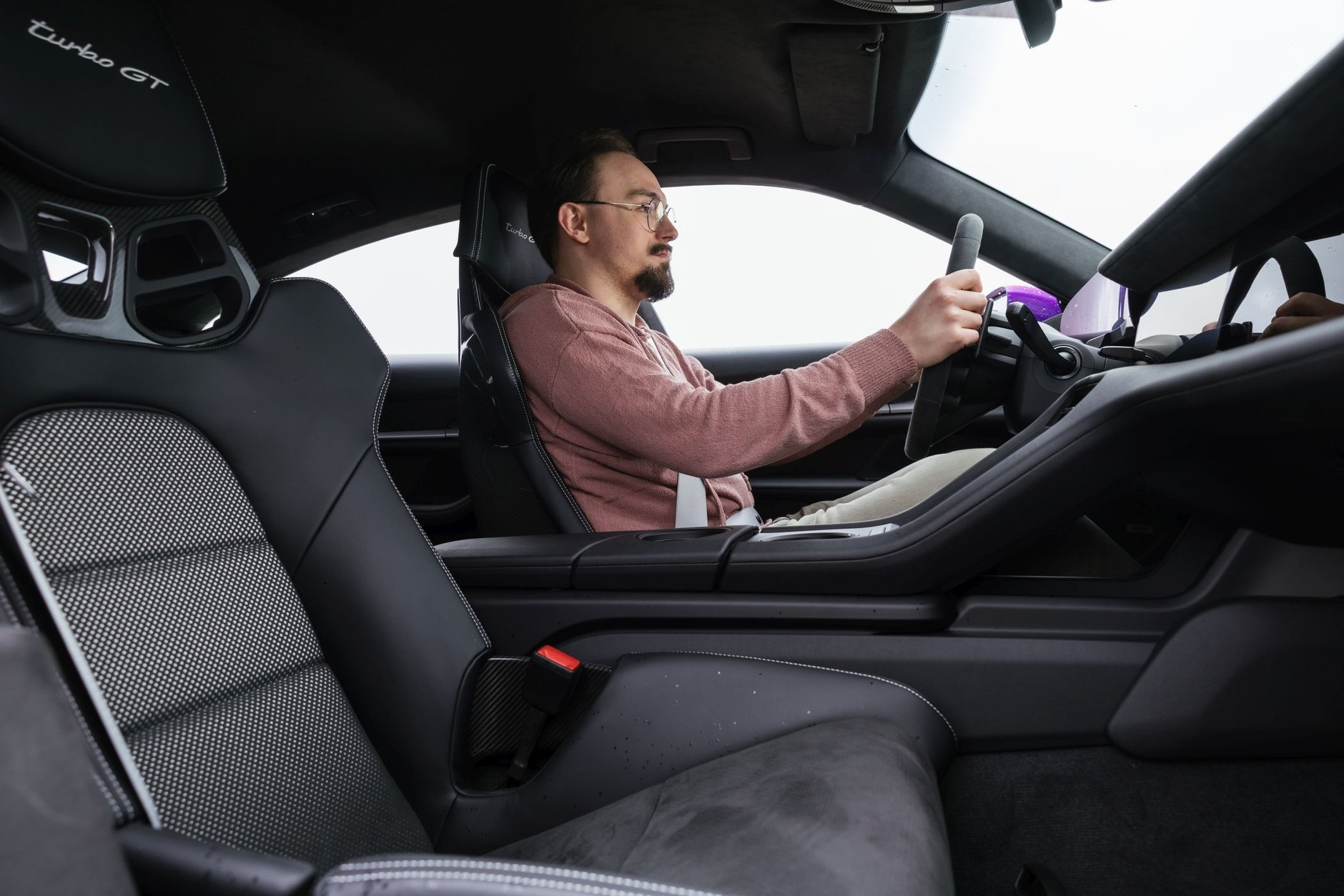 Pierwsza jazda za kierownicą Porsche Taycan Turbo GT