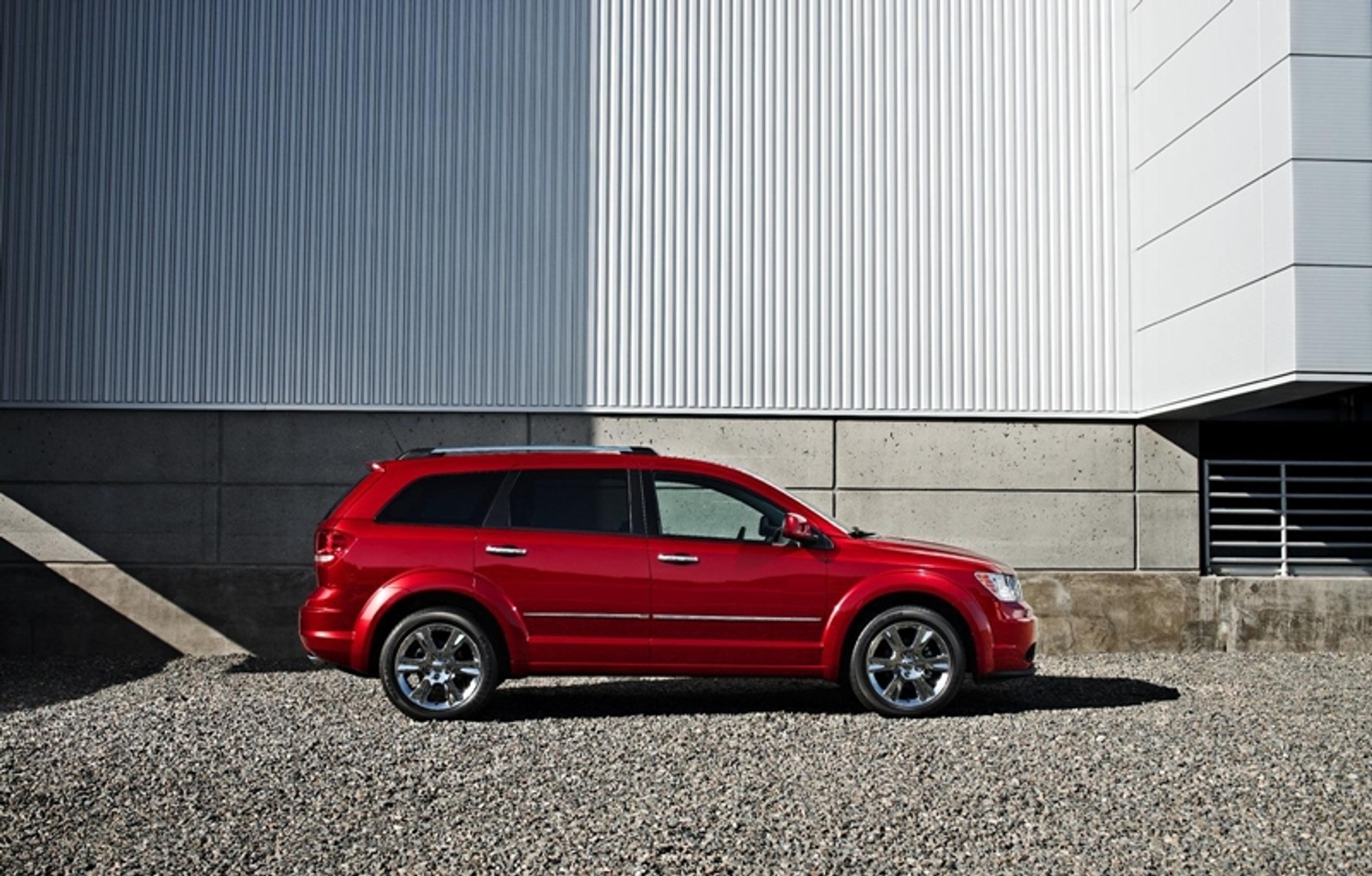 Dodge Journey z „pierścieniami ognia”