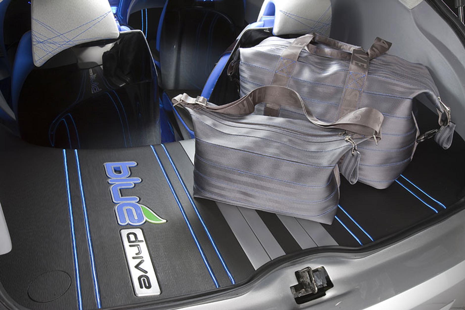 Hyundai Nuvis: nadchodzi nowy crossover (fotogaleria)