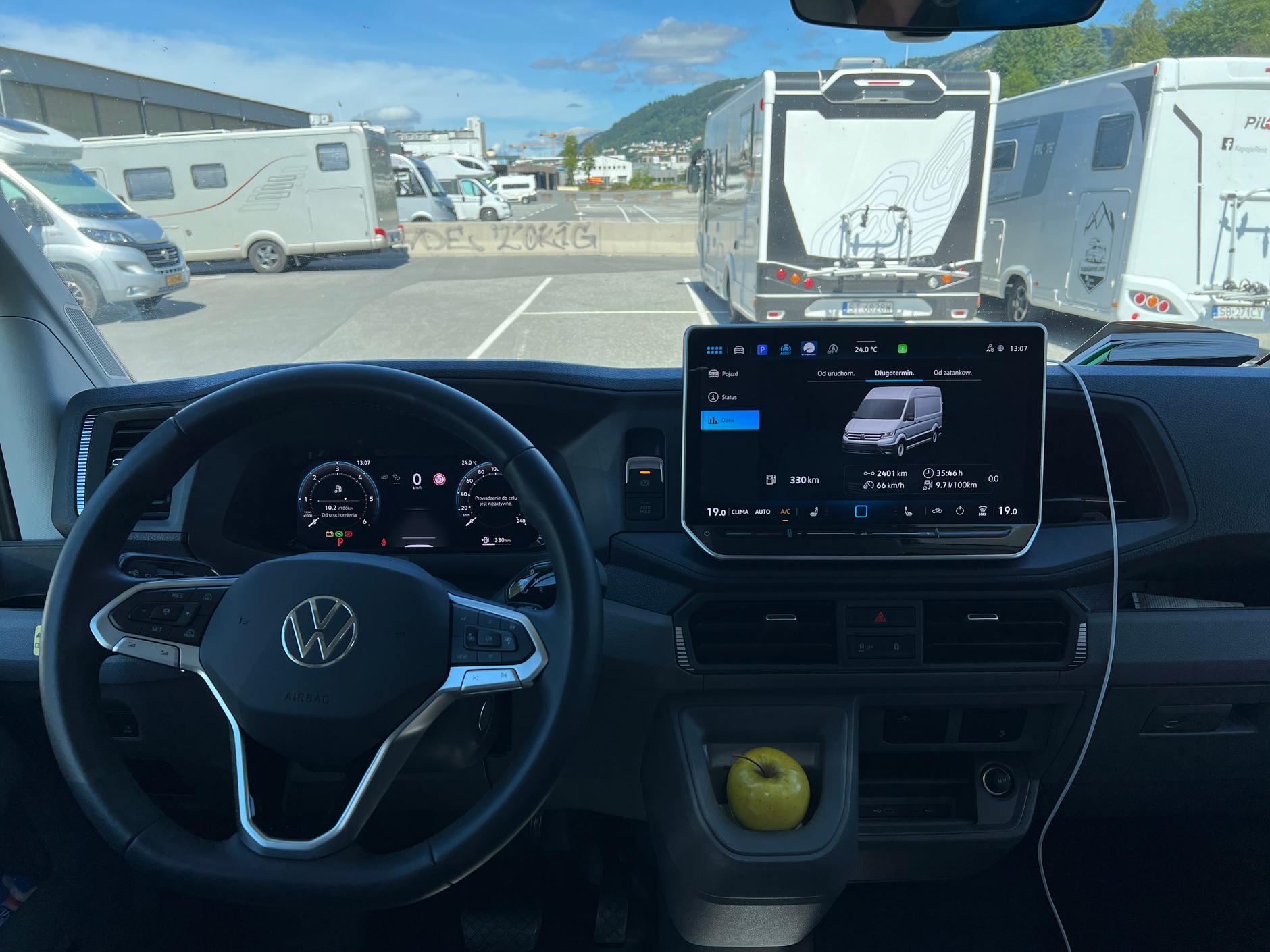 Volkswagen Grand California 600