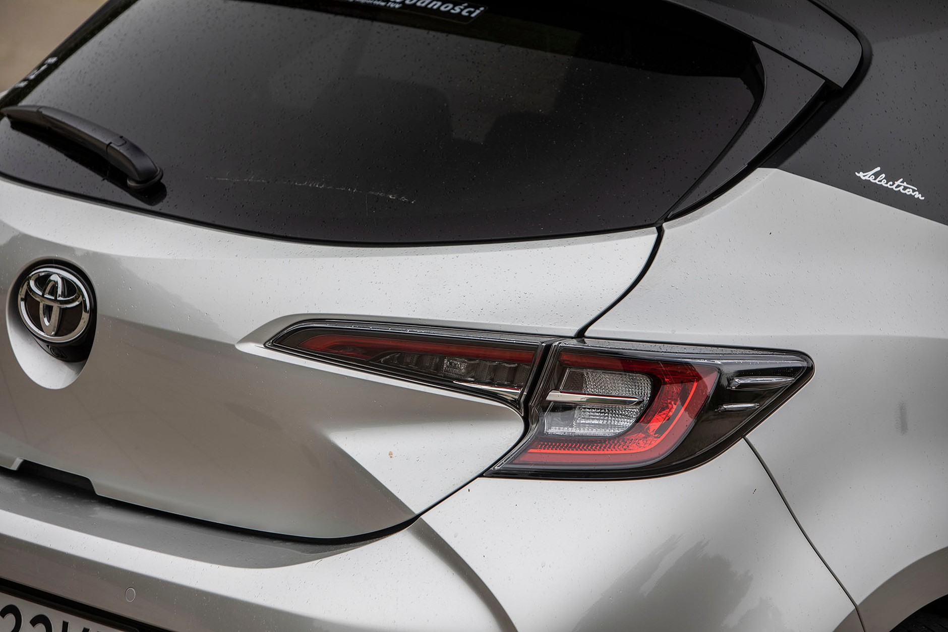 Toyota Corolla 1.2 Turbo - czy to dobra alternatywa dla hybrydy?