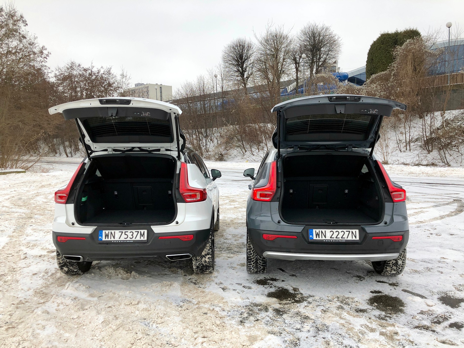 Volvo XC40 T3 i Volvo XC40 T5 Recharge