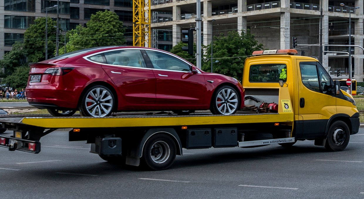 Polestar i Ford oferują dopłaty za rezygnację z Tesli. Sumy są całkiem spore