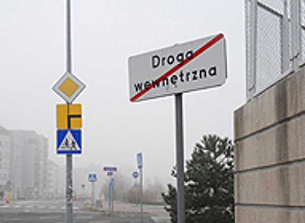 Kto postawił te znaki?