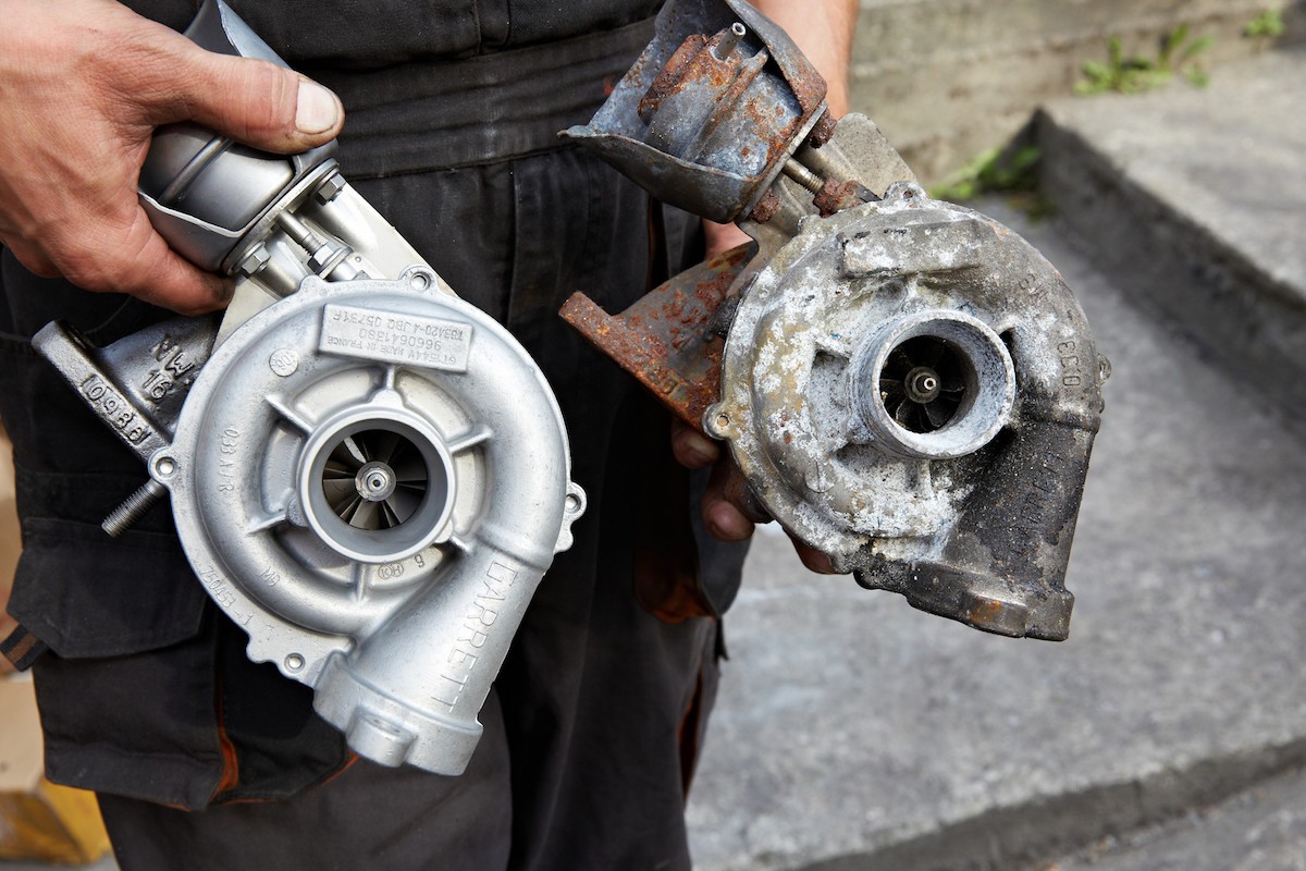 Dwie turbosprężarki