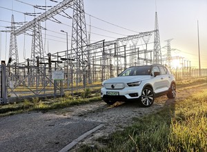 Volvo XC40 Recharge - elektryczny żywioł