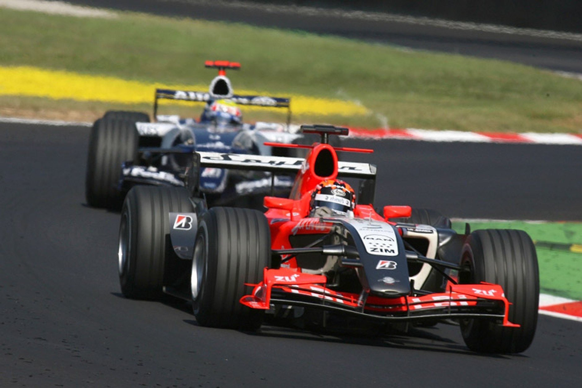 Autosalon Brno 2007: holenderski Spyker na czeskich targach