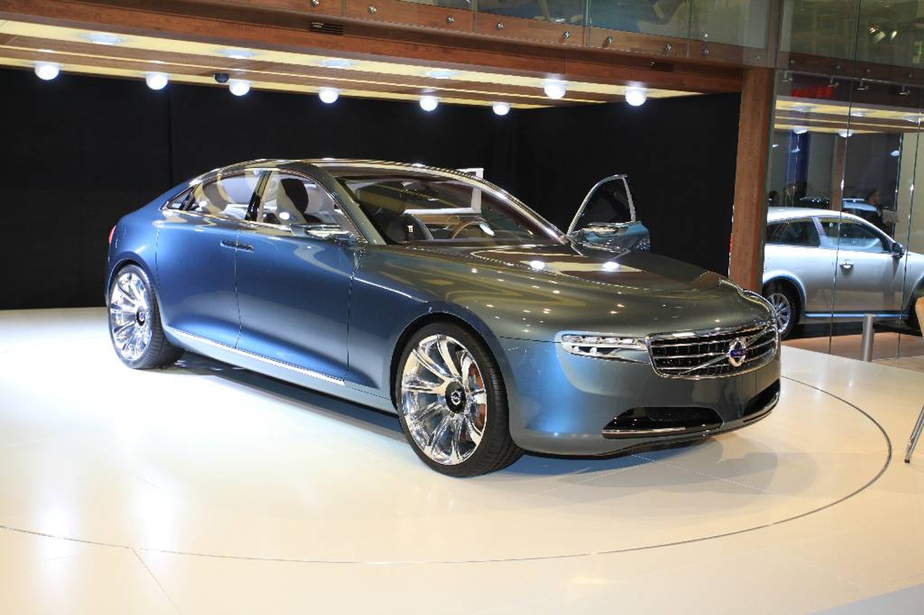 Oto najważniejsze premiery pierwszego dnia IAA Frankfurt 2011