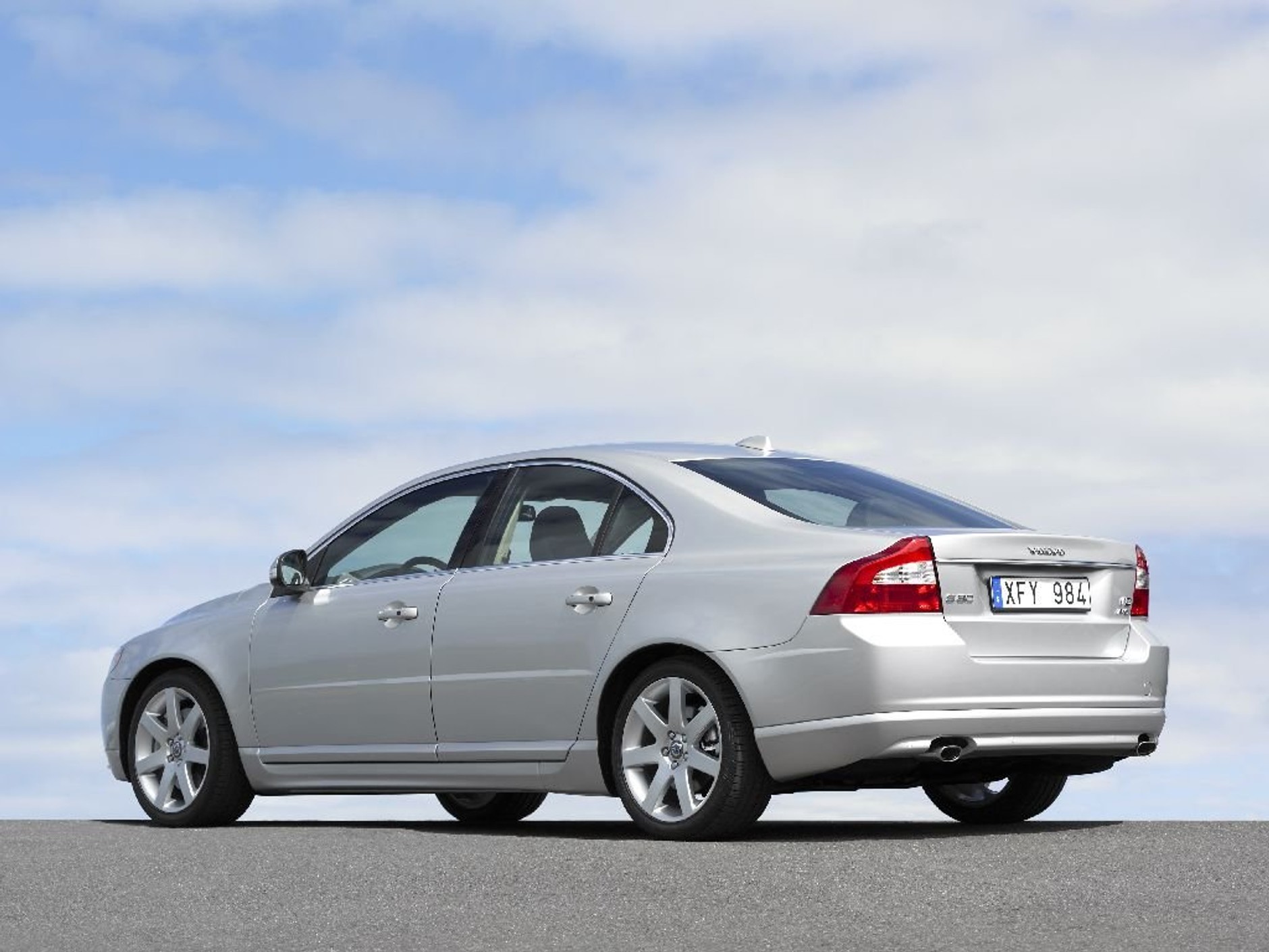Volvo S80