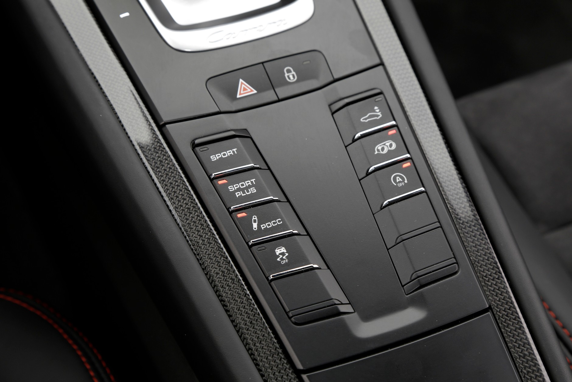 Porsche 911 Carrera 4 GTS