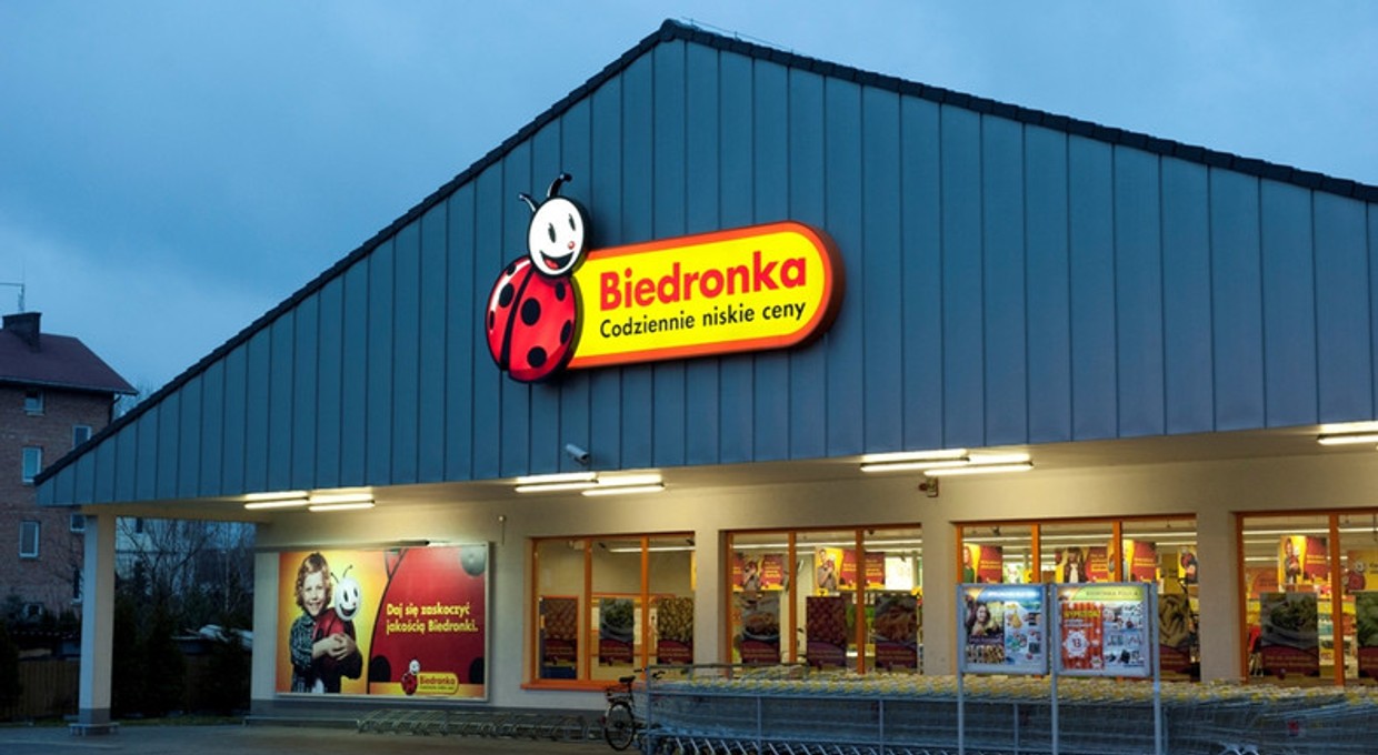 Na parkingach pod Biedronkami jeszcze czegoś takiego nie było