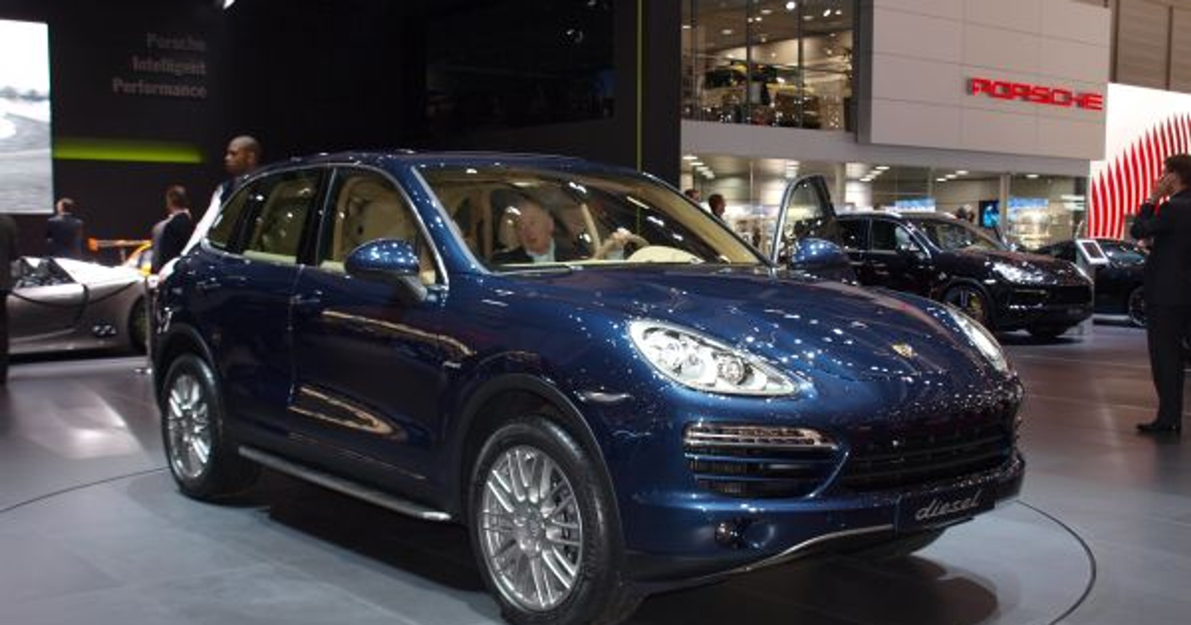 Porsche Cayenne (Genewa 2010)