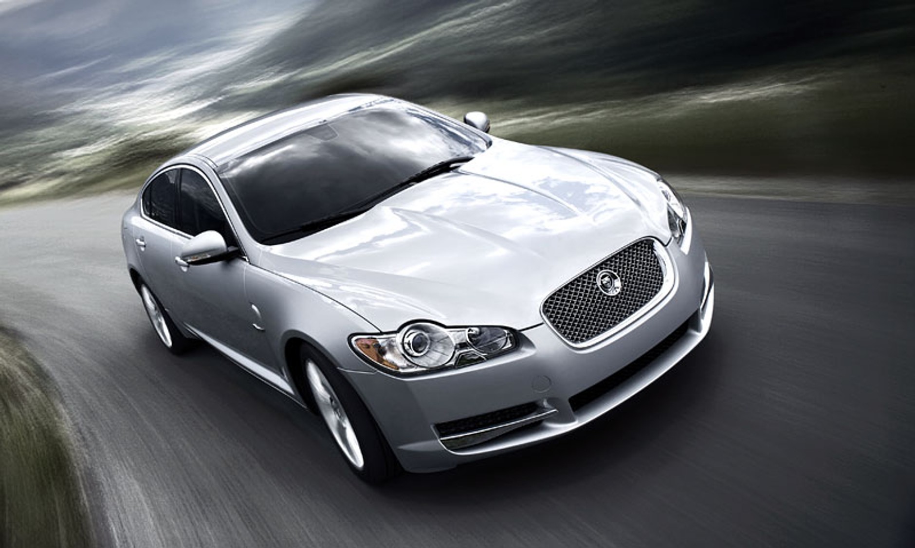 Jaguar XF 3,0D – zmodernizowany turbodiesel z rewolucyjną konstrukcją doładowania