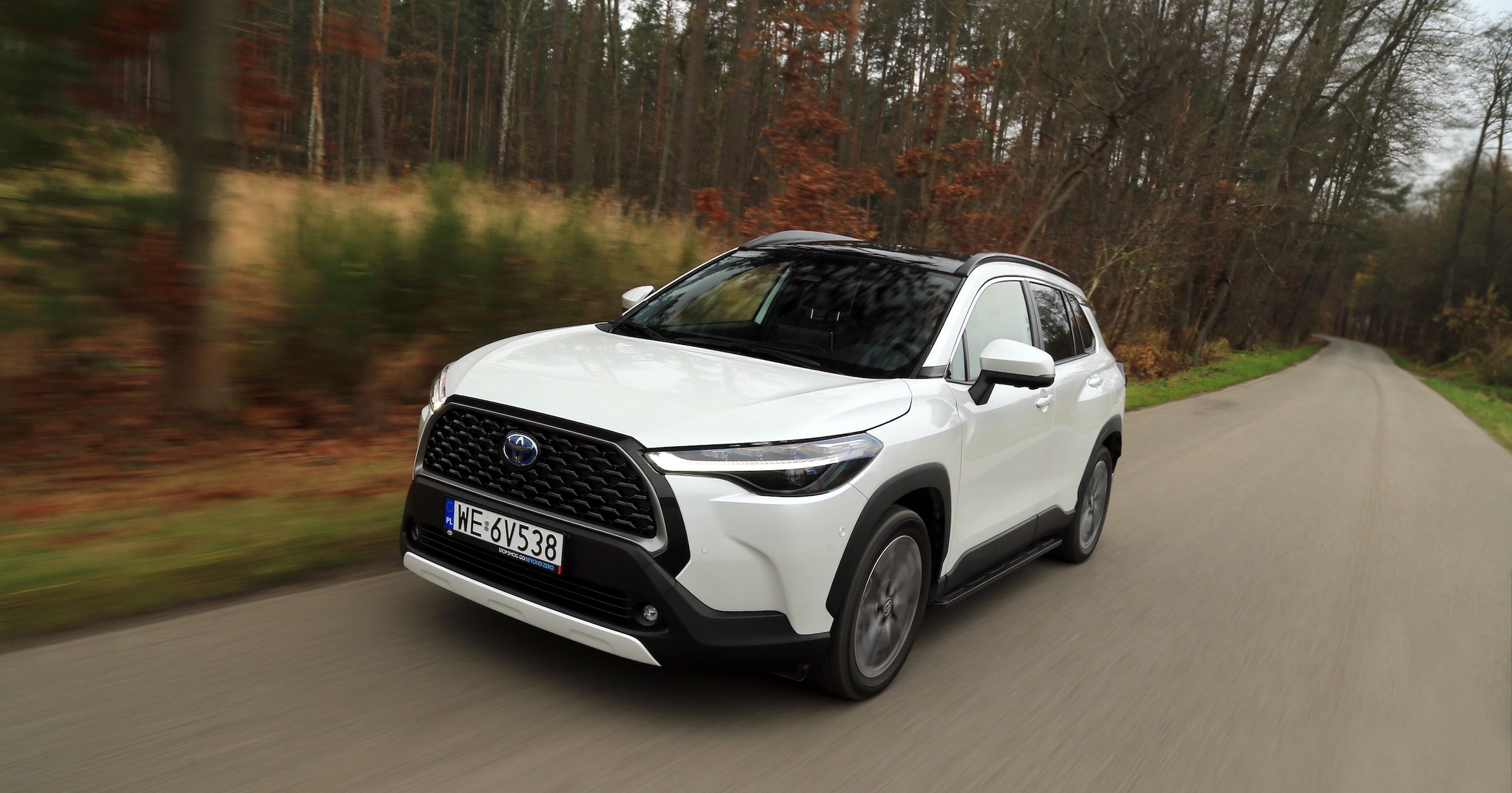 Toyota Corolla Cross 2.0 Hybrid AWD-i (2022 r.)