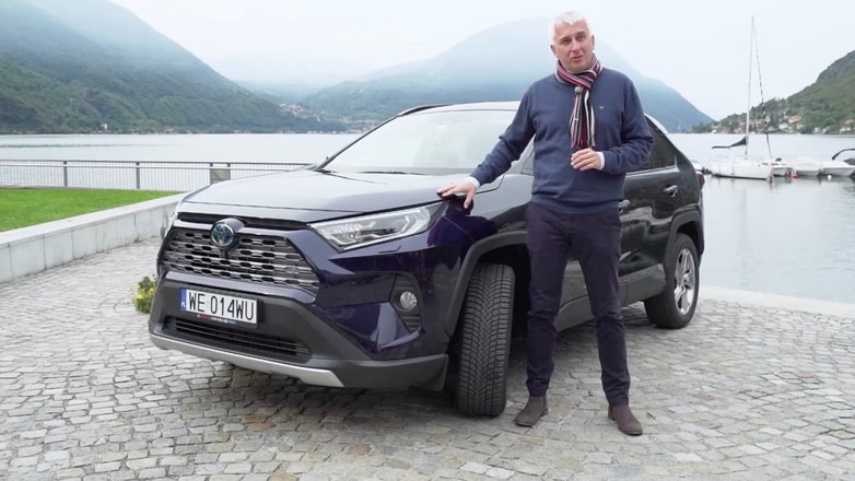 Uniwersalność w modzie - sprawdzamy, jak jeździ się na oponach całorocznych Bridgestone