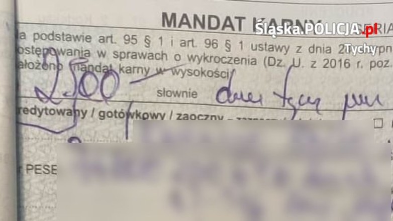 Kierujący Skodą Octavią przekroczył dopuszczalną prędkość o blisko 100 km na godz.