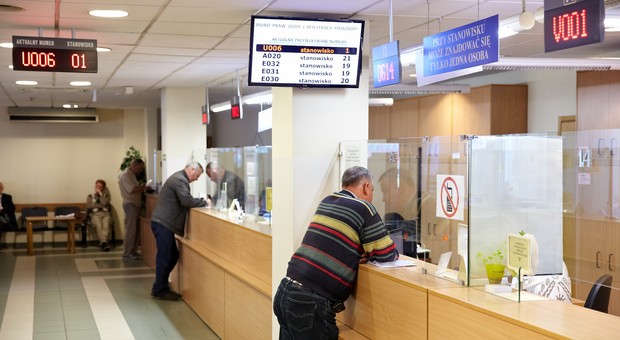 UE wprowadzi obowiązkowe certyfikaty rejestracyjne. Będzie je mieć każde auto