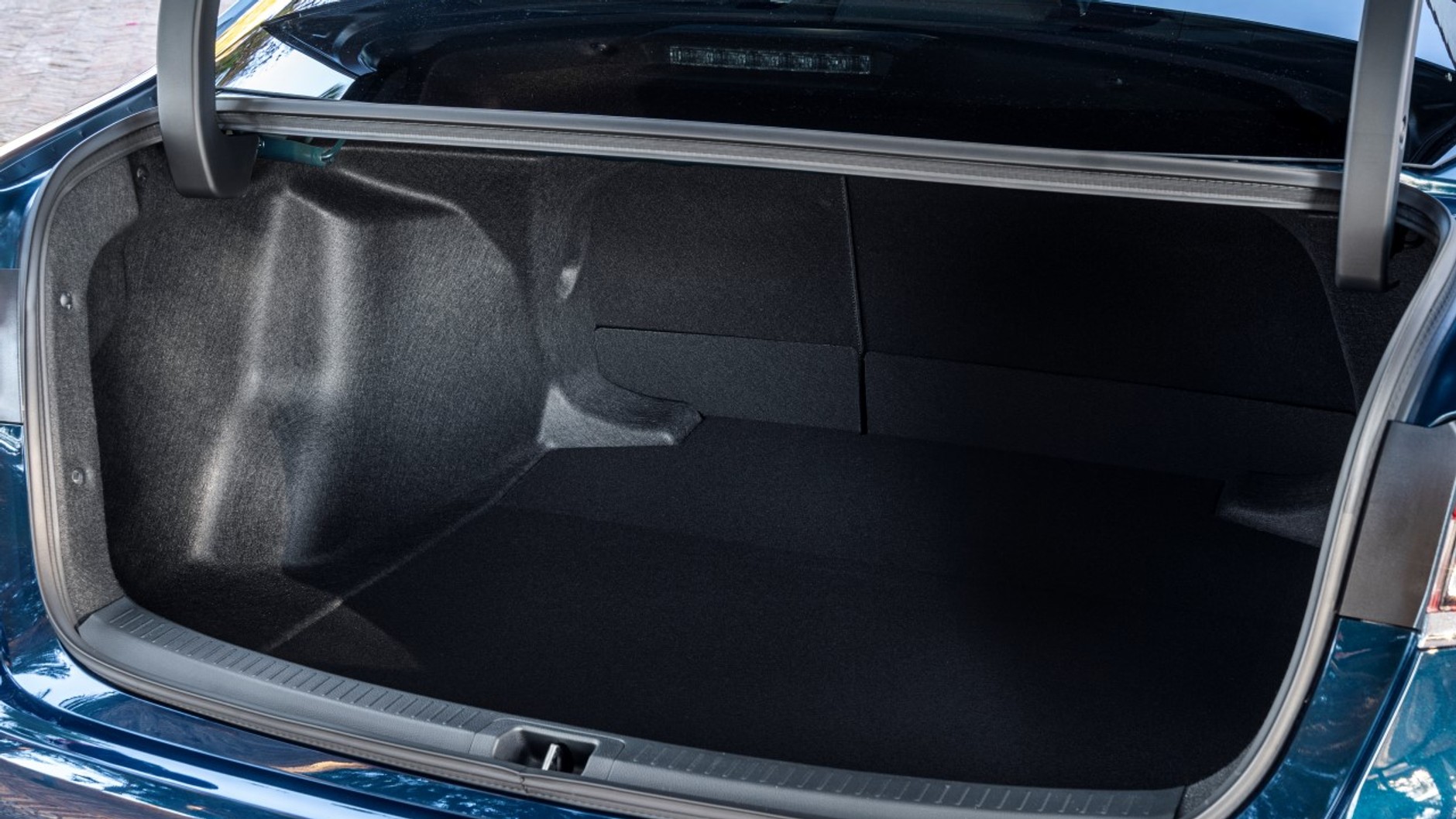 Toyota Corolla Sedan